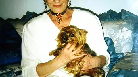 Joan Dorothy Barton